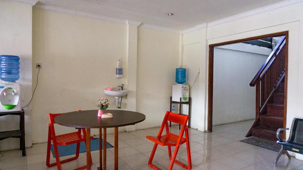 Hotel Reddoorz Near Sentani Airport Jayapura Exteriér fotografie