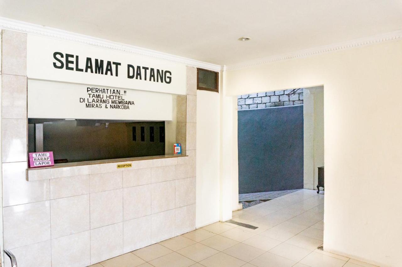 Hotel Reddoorz Near Sentani Airport Jayapura Exteriér fotografie