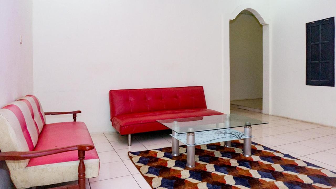 Hotel Reddoorz Near Sentani Airport Jayapura Exteriér fotografie