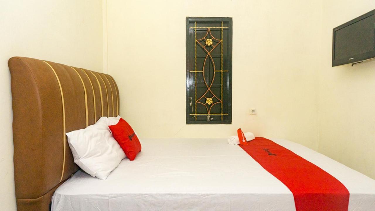 Hotel Reddoorz Near Sentani Airport Jayapura Exteriér fotografie