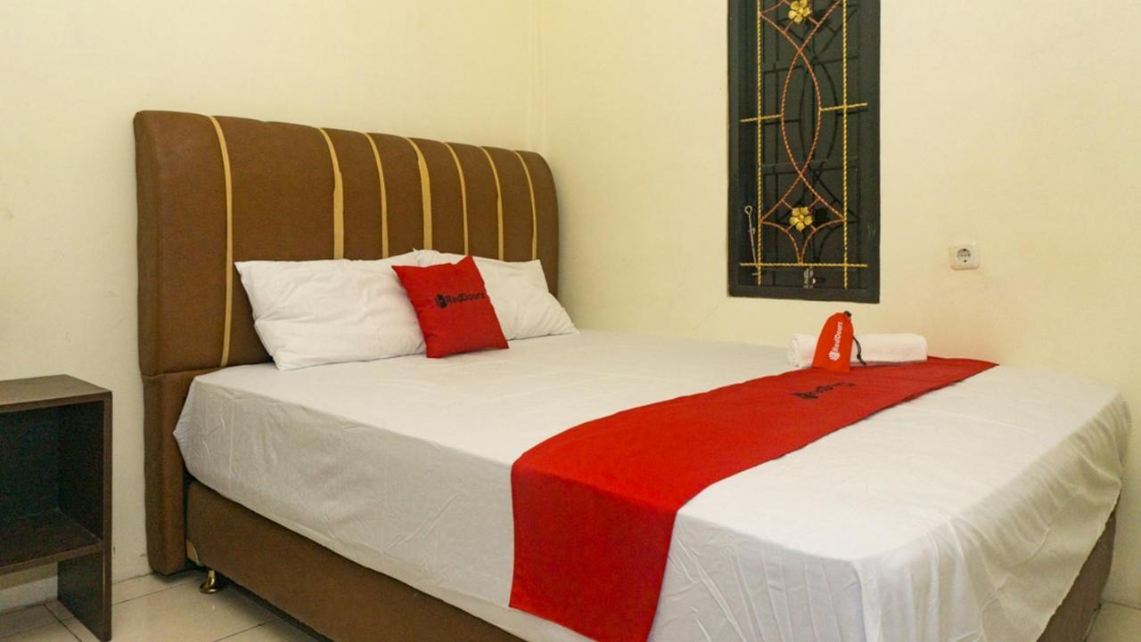 Hotel Reddoorz Near Sentani Airport Jayapura Exteriér fotografie